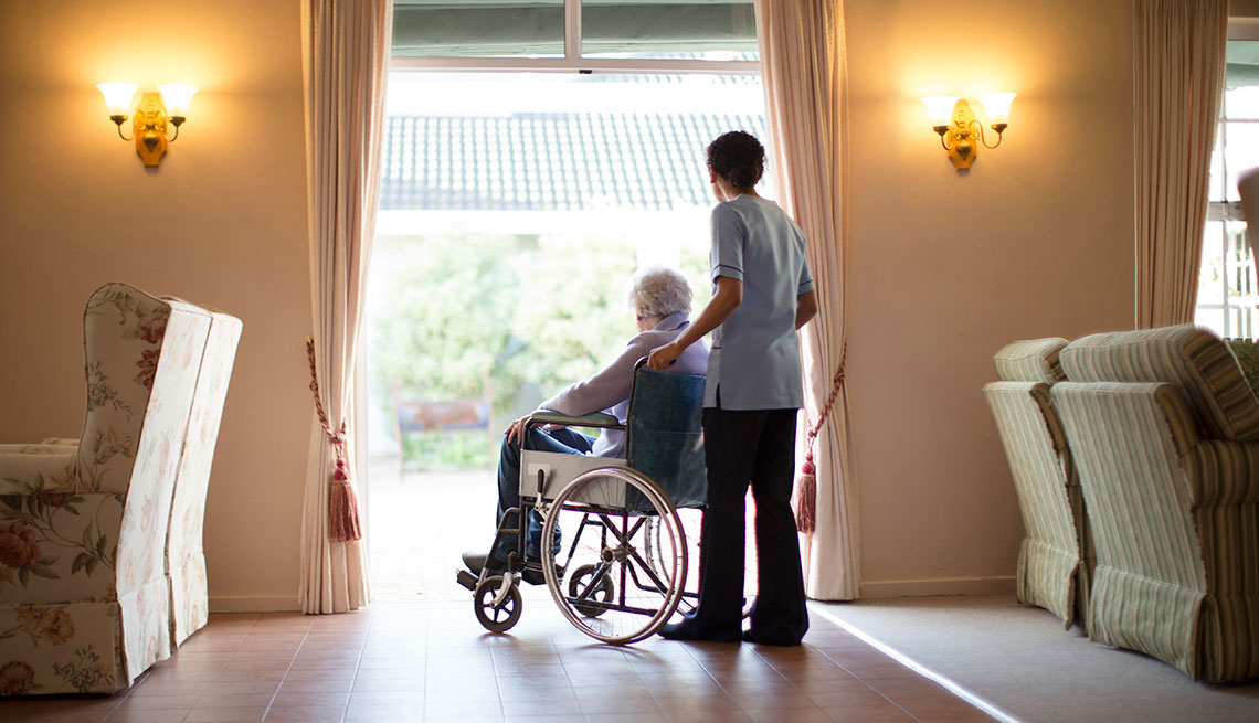 Ce ar trebui sa stiti despre Nursing Homes