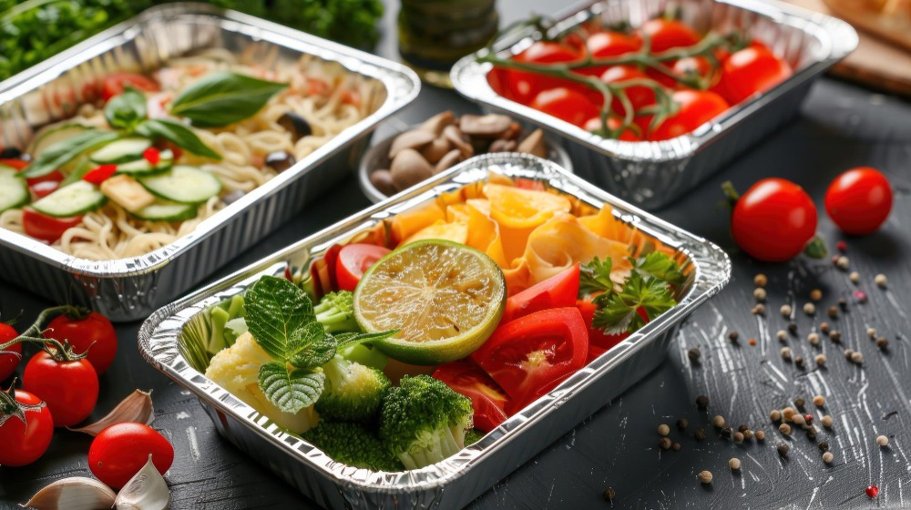 Se pot refolosi caserole de aluminiu fara riscuri pentru sanatate?