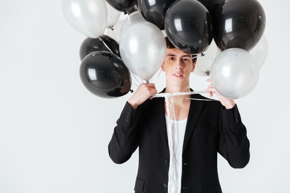 Cum se previne scaparea aerului din baloane?