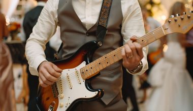 Formatie locala sau formatie din alt judet pentru nunta, cat costa cu adevarat diferenta